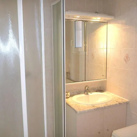 公寓 Duplex Proche Avec Parking Prive - Fr-1-387-223 *